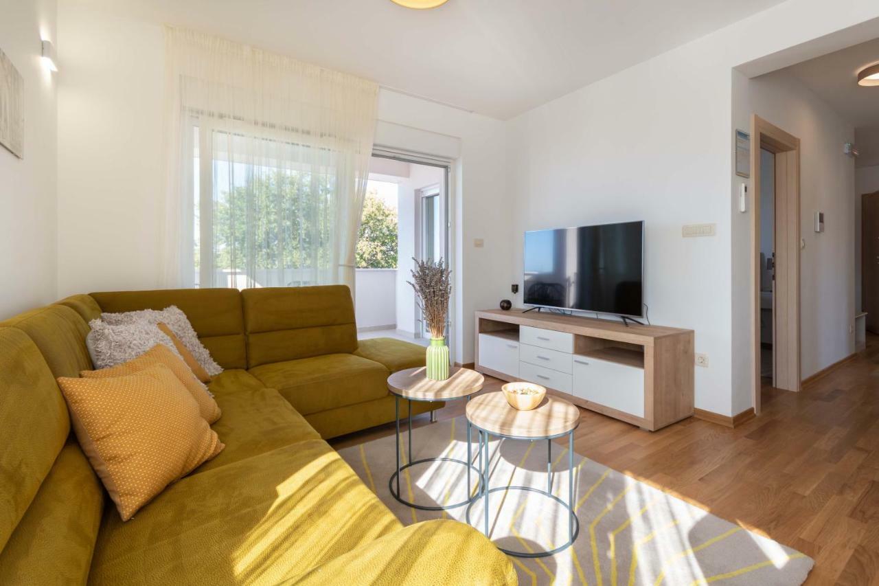 Apartment House Ivan John Podstrana Kültér fotó